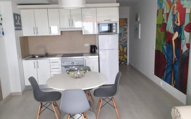 Delicious Los Cristianos,2bdr 2bathr Beachclose