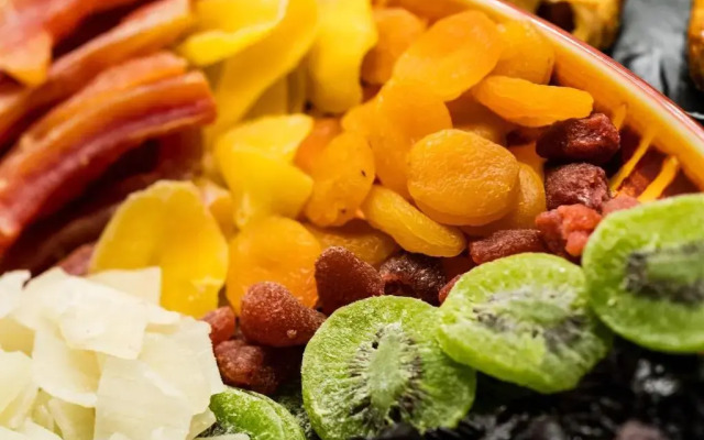 Alexandra Elegance Bridging Generations