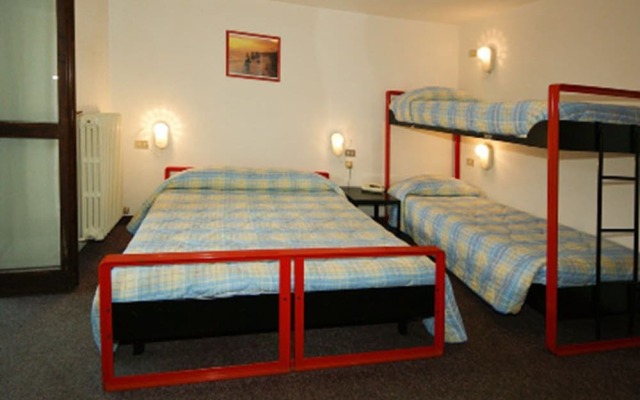Hotel Rododendro
