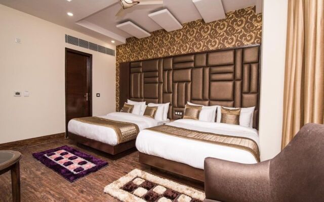 Hotel Mannat Int