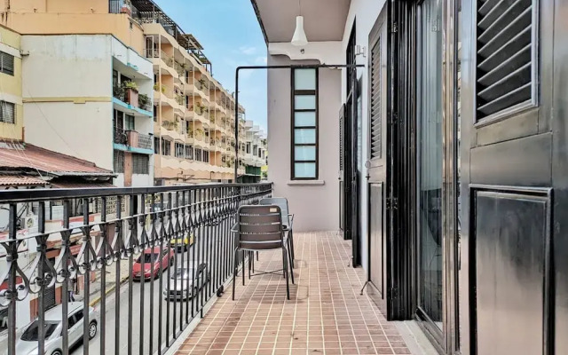 Lush 2BR in Casco Viejo