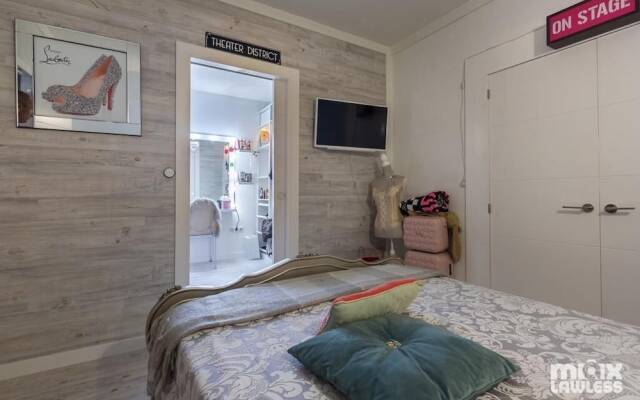 Appartment 5 Min Hippy Market & Beach