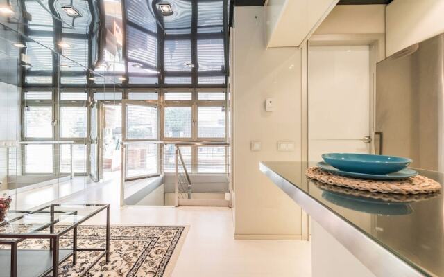 Puerta de Hierro Design Duplex I by My City Home