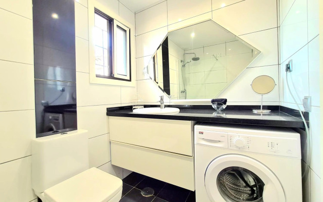 SunRise Sea Views Eco Apartment With Swimming Pool