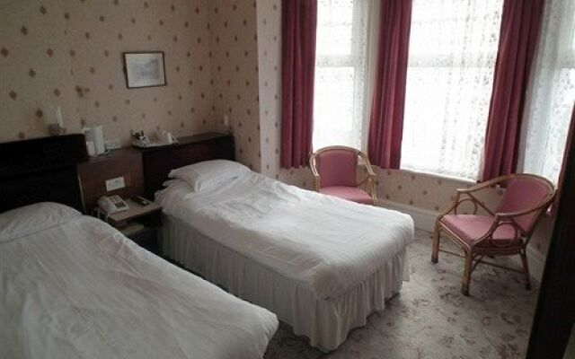 Marlborough Hotel
