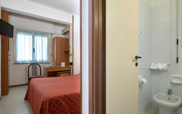 Hotel Careni Villa Italia