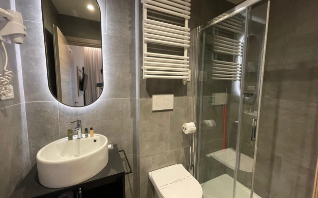 Hotel Iris