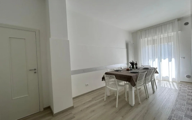 My50s in Monopoli With 4 Bedrooms and 2 Bathrooms
