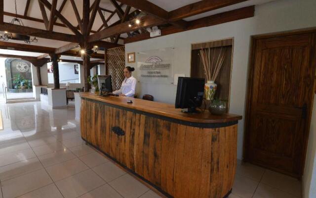 Howard Johnson Hotel Rinconada De Los Andes