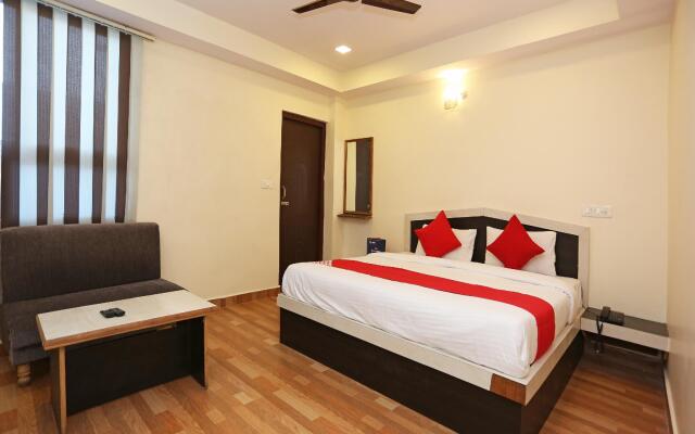 OYO 22662 Hotel Shivam