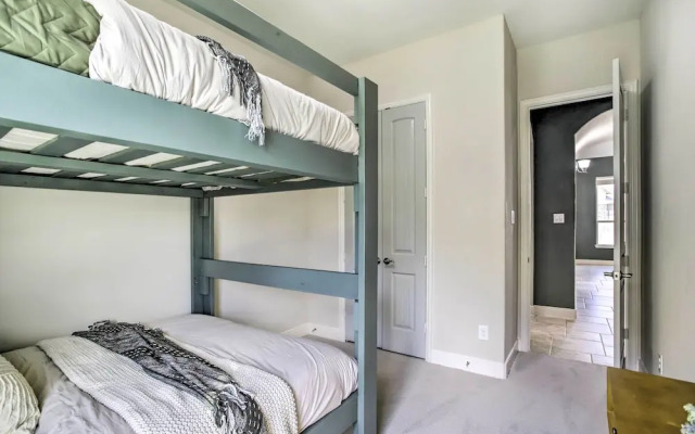 Spacious Cypress Home in Fairfield Community!