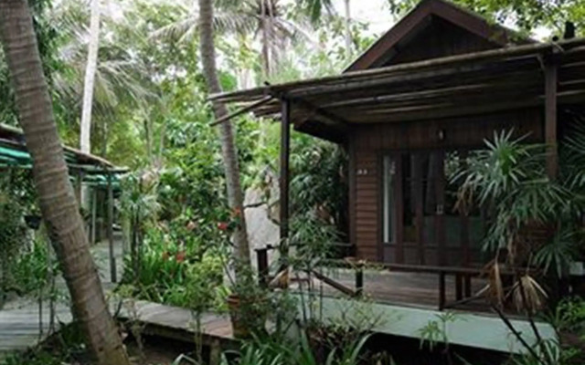 Sunset Cove Resort