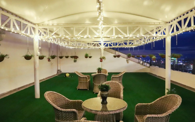 Rezen Hotel Aoyue