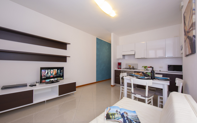 Fontana Del Lago Apt. 2