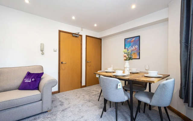 Pillo Rooms - Abbey Lodge