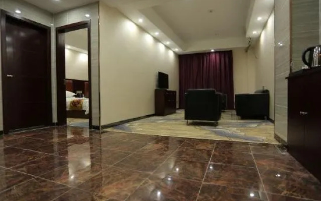 Ewan Hotel