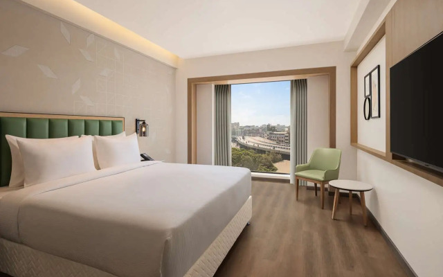 Hilton Garden Inn Surat City Centre