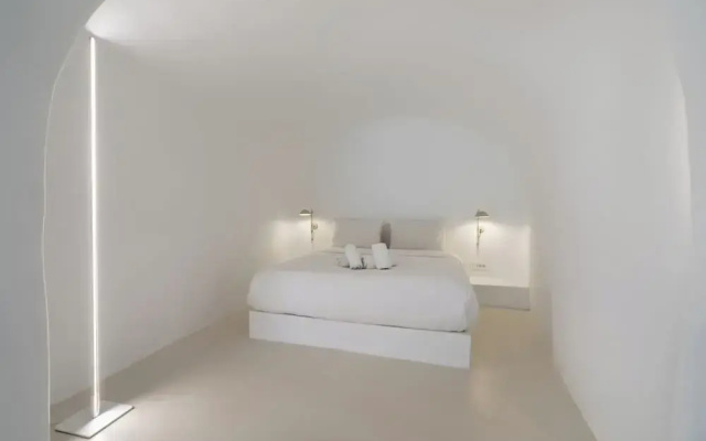 Aesthesis Boutique Villas Fira