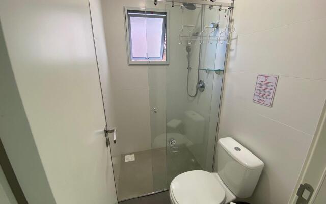 150m da Praia de Jurere - Excelente Apartamento