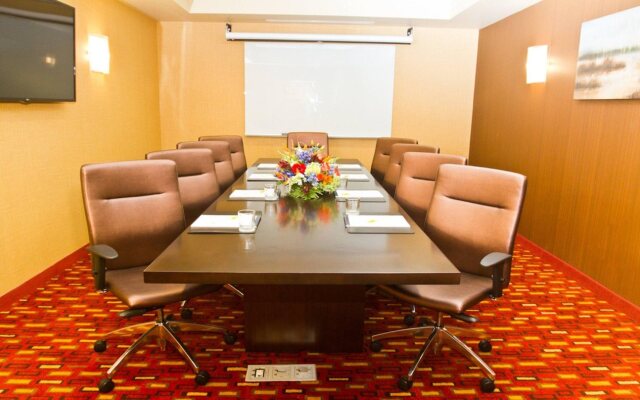 Courtyard Philadelphia Springfield