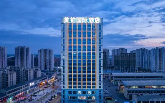 Member International Hotel