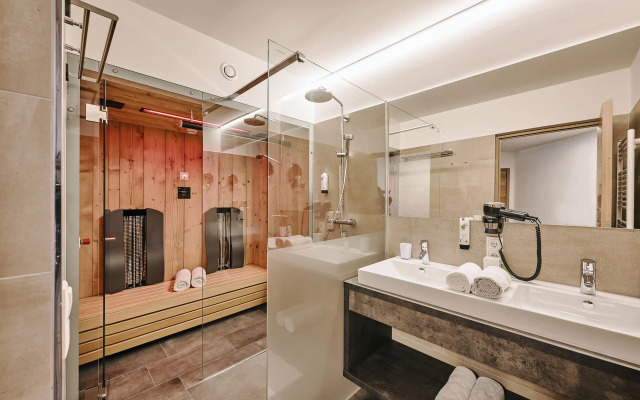 1400 Flexen Lodge