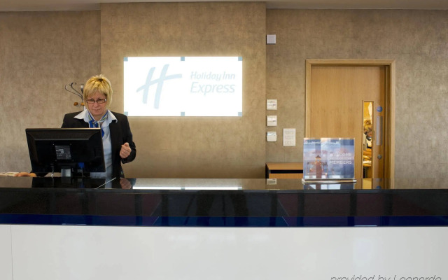 Holiday Inn Express Rotherham North by IHG