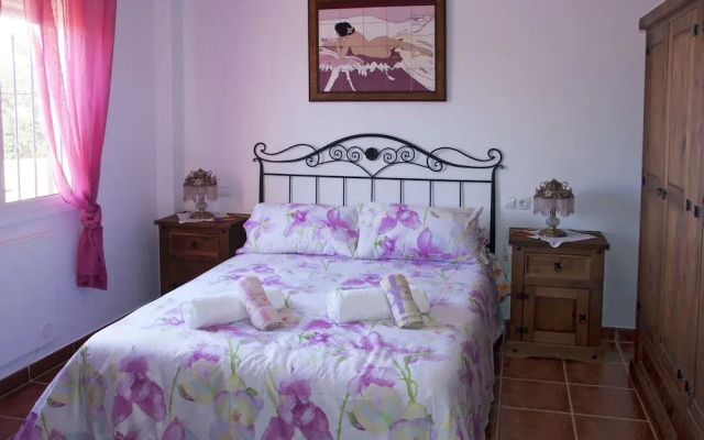 Holiday Home With Private Pool Near Andalusian Village Comares, Malaga