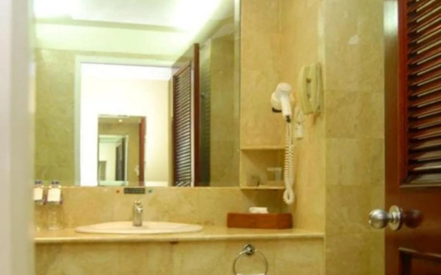 Surabaya Plaza Hotel