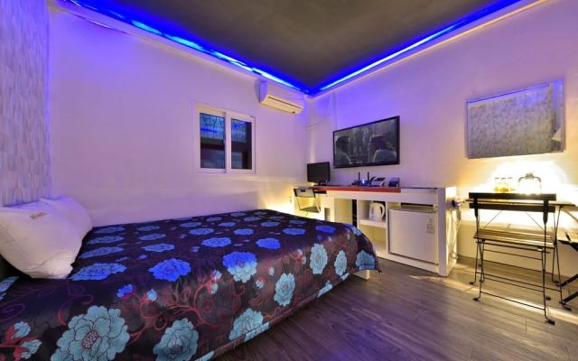 SS Motel