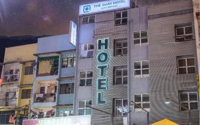 Aura Hotel