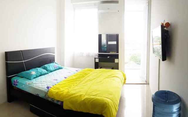 V Apartment