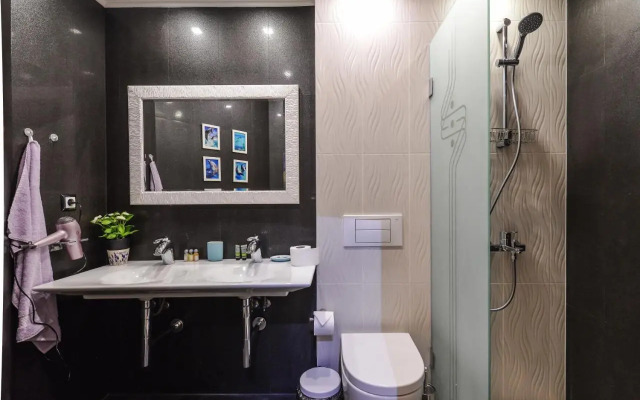 Champs-Élysées Sofia | 2-BDR, 2-BTHR Tsar Simeon Suite