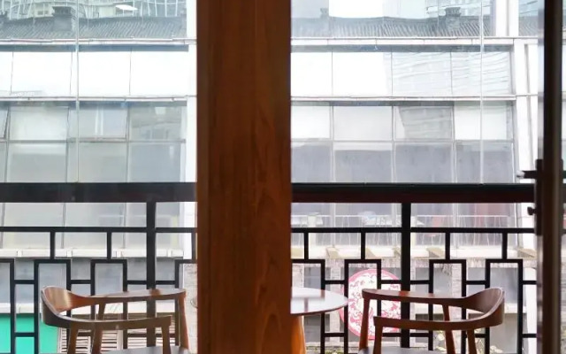 Ji Hotel (CCNICEC, Chengdu)