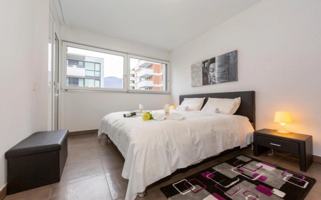 Art Apartment in Locarno
