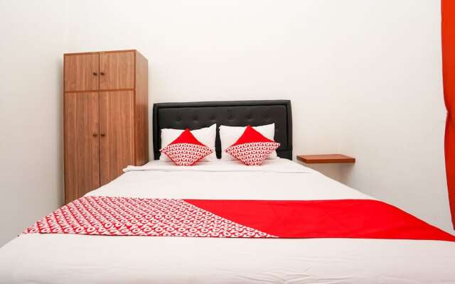 OYO 1374 Semampir Residence at Ahmad Yani