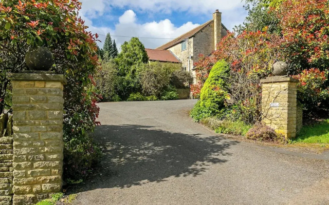 Stunning Barn Conversion - Rural Setting