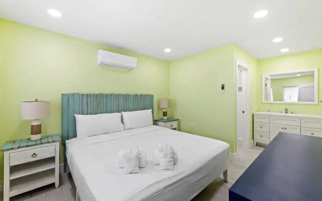 THE Palmview AND Sandpiper Inns