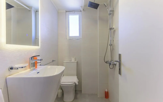 Calliope 2-BR Apartment in Gemmayze