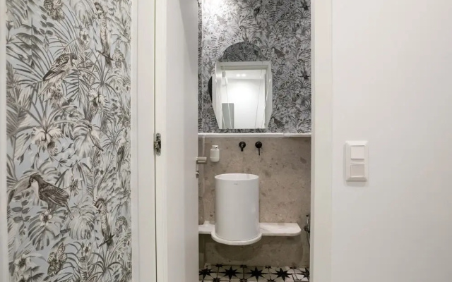 Elysia  - 2-Br Apt & Balcony in Athens
