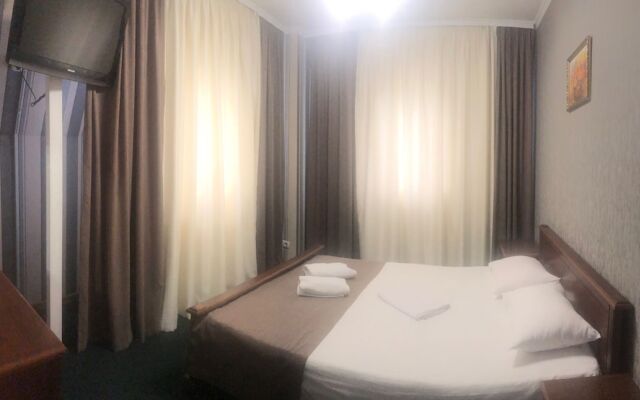 Hotel LaMa 2