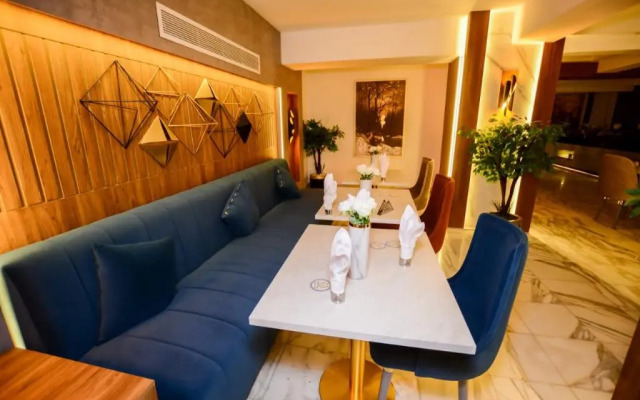 logistic hotel city stars