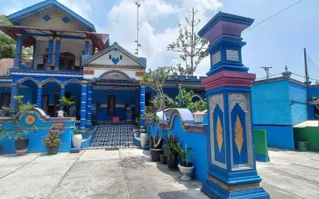 OYO 94370 Lestinn Homestay Monjali