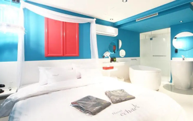 Echae Hotel 3 Sinchon
