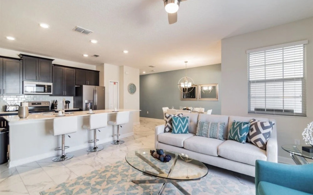 4BR 3BA Townhouse in ChampionsGate