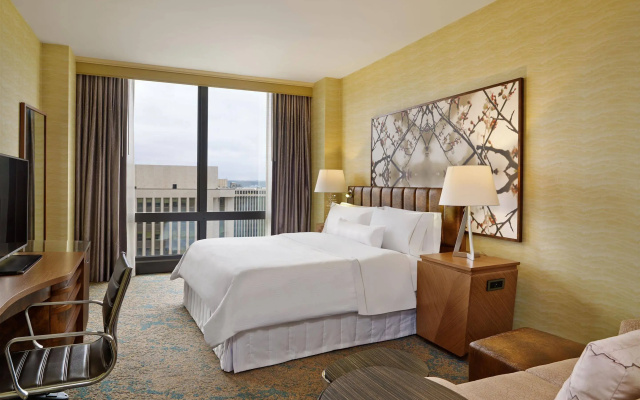 The Westin Crystal City Reagan National Airport