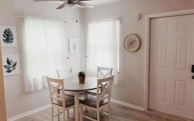 Beachside Gardens Suites