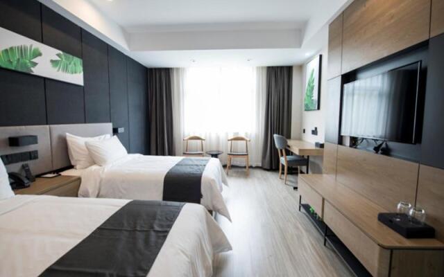 Thank Inn Chain Hotel Jiangsu Wuxi Jiangyin City Yushan Bay