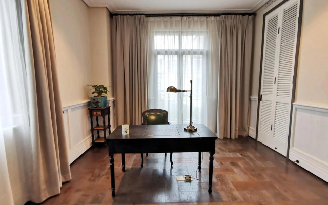 Guangzhou Nansha Stone Inn
