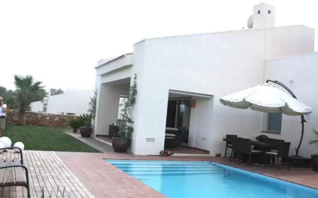 Villa Cuarzo